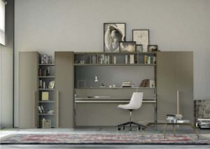 Mobile letto a scomparsa con scrivania incorporata